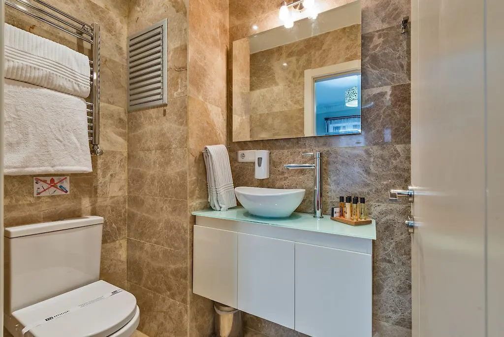Iq Houses Mis Istanbul Turkey