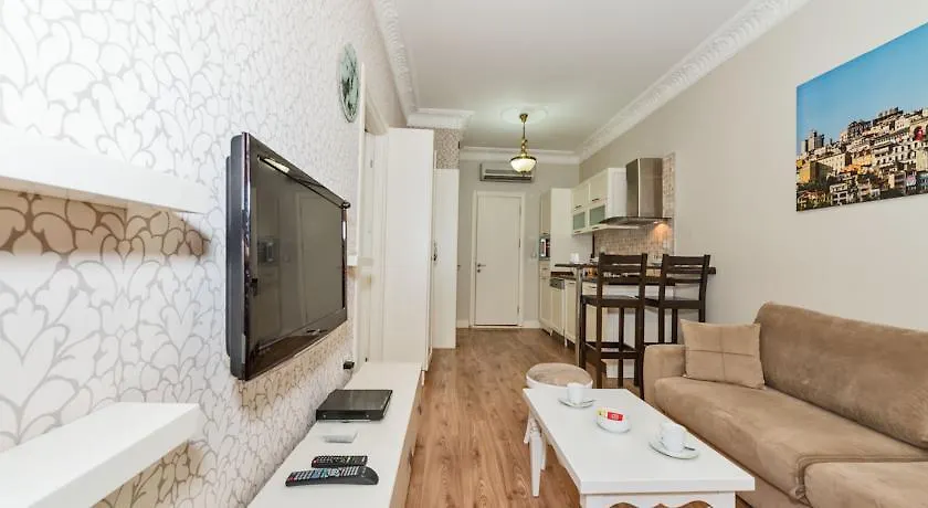 Iq Houses Mis Istanbul