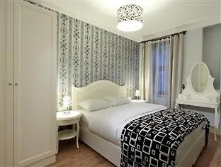Iq Houses Mis Istanbul